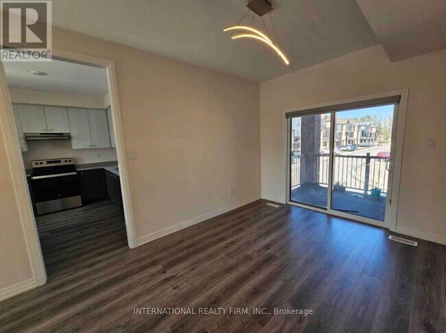 22 Ambereen Pl in Bowmanville, ON - Building Photo - Building Photo