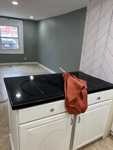 81 Prescott St, Unit #1 in Jersey City, NJ - Building Photo - Building Photo