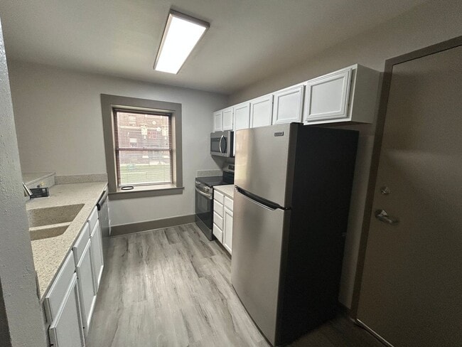 property at 2109 Drake Court Walk