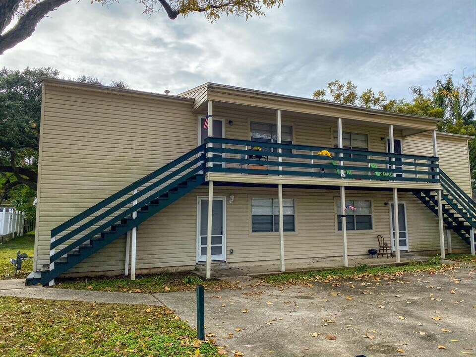 161 E Strong St-Unit -161D in Pensacola, FL - Building Photo