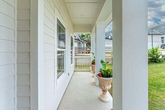 508 Hideaway Ln in Niceville, FL - Building Photo - Building Photo