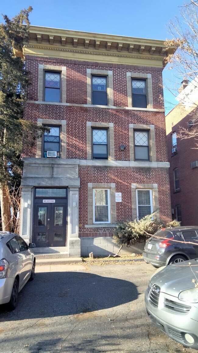 409-411-411 Wethersfield Ave in Hartford, CT - Building Photo - Building Photo
