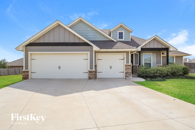 property at 3401 Ontario Cir