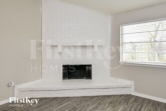 4927 Kilkenny Dr in Houston, TX - Building Photo - Building Photo