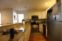 33 Egmont St, Unit 4 in Brookline, MA - Building Photo - Building Photo