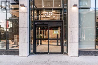 20 Soudan Ave in Toronto, ON - Building Photo - Building Photo