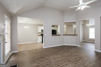 827 New England Ct in Lawrenceville, GA - Building Photo - Building Photo