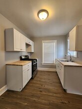 301 Country Club Oval in Daytona Beach, FL - Building Photo - Building Photo