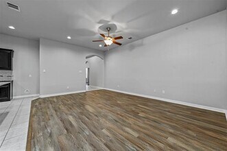 916 Water Garden Cir in Little Elm, TX - Building Photo - Building Photo