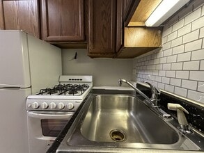 516 W Melrose St in Chicago, IL - Building Photo - Building Photo