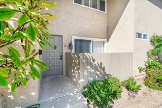 4101 Hilaria Way in Newport Beach, CA - Foto de edificio - Other