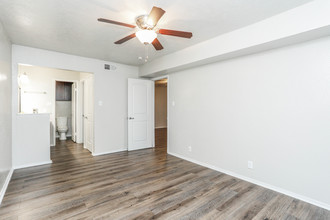 The Gables Apartments in College Station, TX - Foto de edificio - Interior Photo