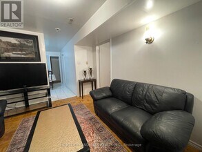 4 Blue Eagle Trail in Toronto, ON - Building Photo - Building Photo