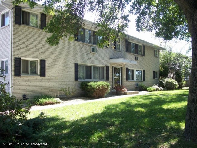 Blossom Lane Apartments in Madison, WI - Building Photo - Building Photo