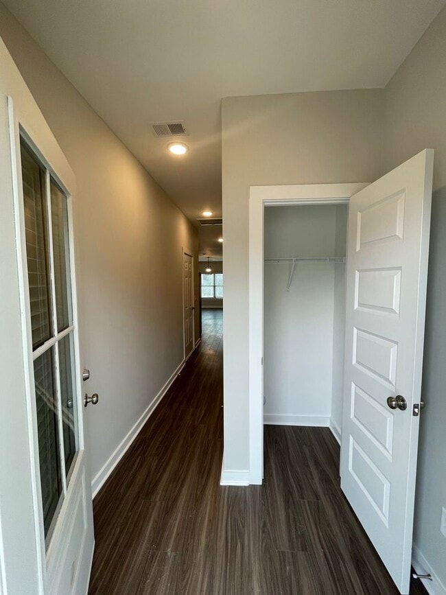 266 Shiloh Creek Dr in Calera, AL - Building Photo - Building Photo