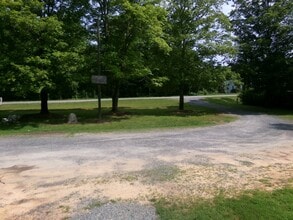1539 NC-65 in Walnut Cove, NC - Building Photo - Building Photo