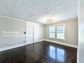 180 Clark Pl in Memphis, TN - Building Photo - Building Photo