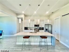 2512 NW 4th St in Cape Coral, FL - Building Photo - Building Photo