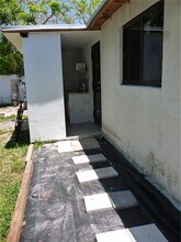 4611 SW 19th St in West Park, FL - Building Photo - Building Photo