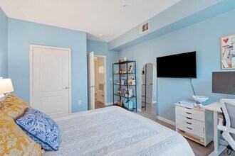 5350 Dunlay Dr in Sacramento, CA - Building Photo - Building Photo