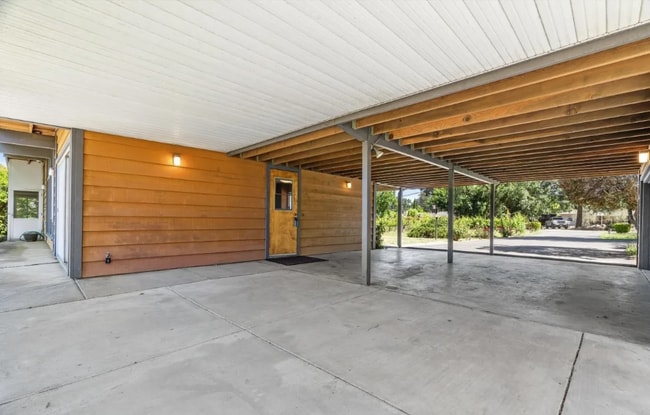 1330 Orchard Ave in Napa, CA - Building Photo - Building Photo