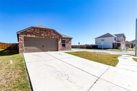 18004 Speculator Ln in Elgin, TX - Building Photo - Building Photo