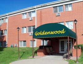 Goldenwood Apartamentos