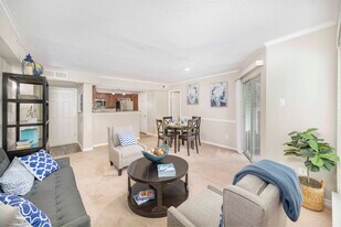 MAA Tysons Corner in McLean, VA - Building Photo