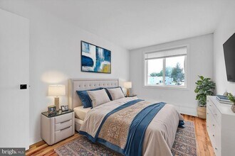 8113 Lyons Ave in Philadelphia, PA - Building Photo - Building Photo