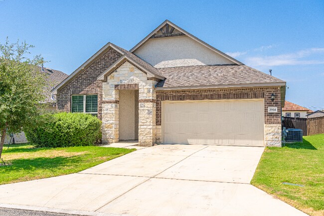 property at 3914 Brazos Bend