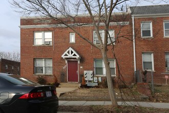 1400 Staples St Ne in Washington, DC - Building Photo - Building Photo