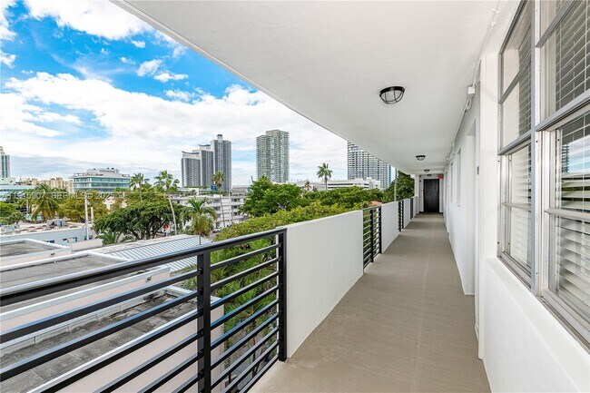 631 Jefferson Ave in Miami Beach, FL - Building Photo - Building Photo