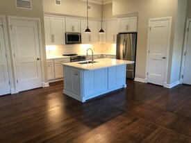 205 N Williams St in Moberly, MO - Building Photo