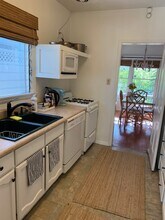 1233 22nd St, Unit 1233 in Santa Monica, CA - Building Photo - Building Photo