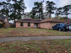 3527 Almondwood Dr in Spring, TX - Building Photo