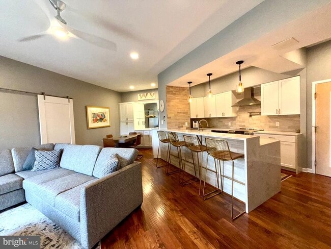 property at 2111 Wisconsin Ave NW