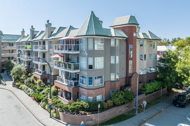 Dockside in New Westminster, BC - Building Photo - Building Photo