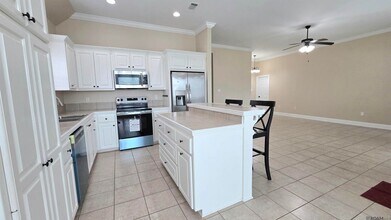 2934 Nicholson Lake Dr in Baton Rouge, LA - Building Photo - Building Photo