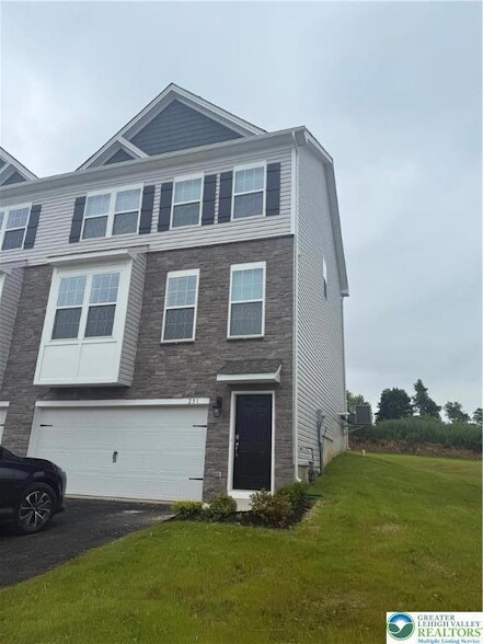 251 Winding Rd, Unit Apt 103 in Easton, PA - Building Photo - Building Photo