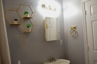 946 Brooks Ln, Unit 3 - 6