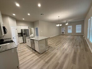 39500 Ridgeland Dr in Gonzales, LA - Building Photo - Building Photo