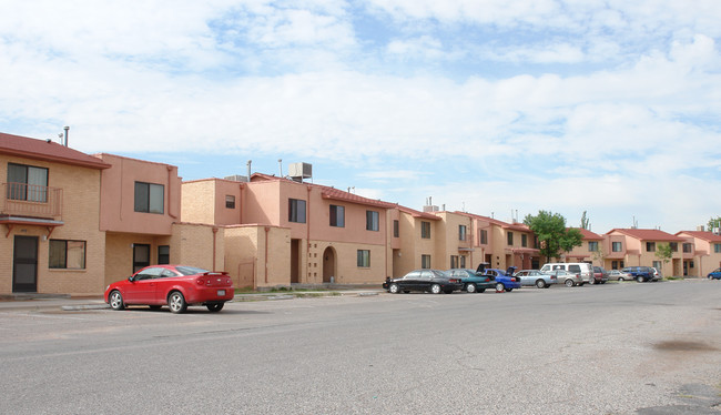 2218 Paisano Dr in El Paso, TX - Building Photo - Building Photo