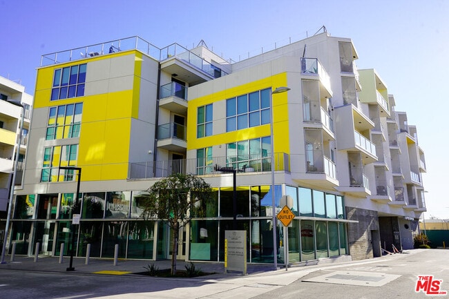 property at 2929 Pennsylvania Ave