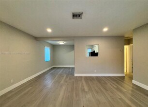 1304 NW 6th Ave in Fort Lauderdale, FL - Building Photo - Building Photo