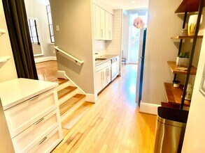 2035 2nd St NW in Washington, DC - Building Photo - Building Photo