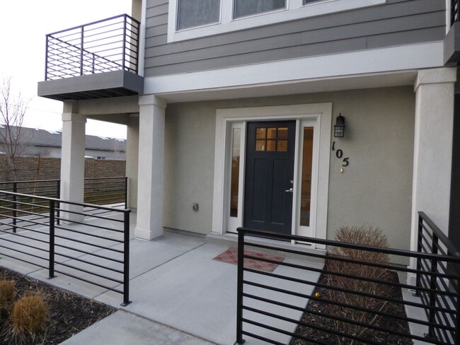 property at 4744 Hillhouse Cv