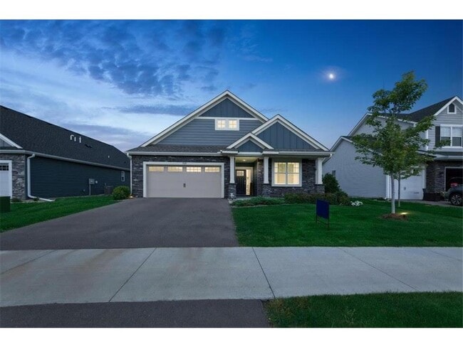 9337 Bridle Way in Victoria, MN - Building Photo - Building Photo