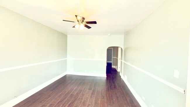 8420 S Manistee Ave in Chicago, IL - Building Photo - Building Photo