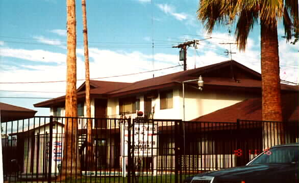 Moreno Palms in Moreno Valley, CA - Foto de edificio - Building Photo