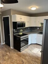 1122 Sharon Ave in Dayton, OH - Building Photo